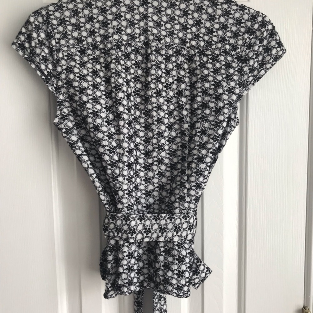 Ann Taylor Embroidered Top